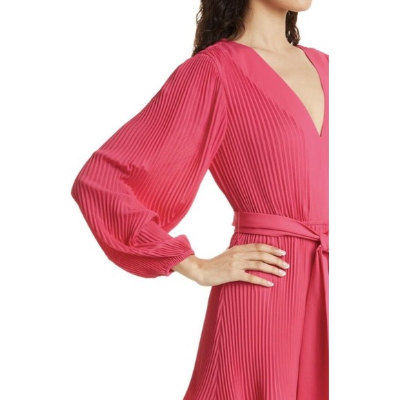 Milly Liv Pleated Belted Long Sleeve Dress In Milly Mink Size 0 $395.00 Barbie - Picture 10 of 16